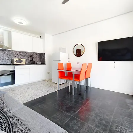 Blue Flowers Daire *